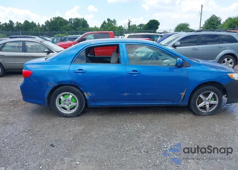 2009 Toyota Corolla Le z USA, uszkodzony, nr VIN JTDBL40E69J018903